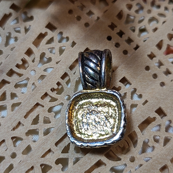 Pendant For Sale today - Picture 6 of 9